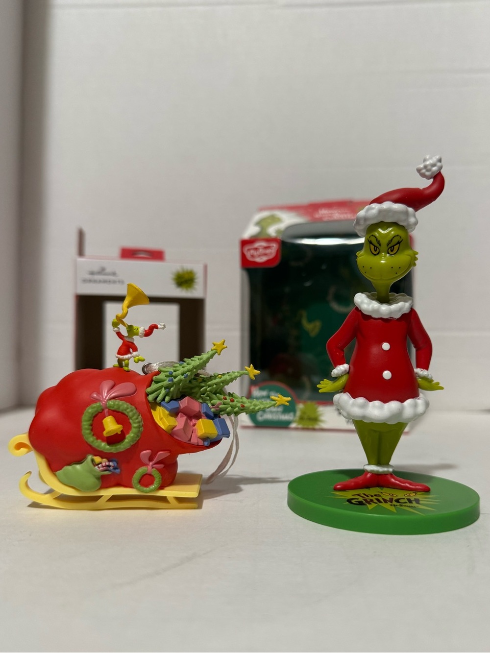 2025 Grinch Bundle Hallmark Sleigh Ornament + CultureFly Santa Figure